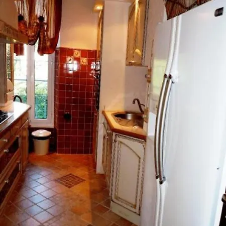 Apartamento Sleeps 4 Air Con Wifi Cannes