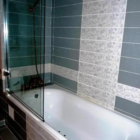 Sleeps 4 Air Con Wifi Apartamento *